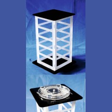 PENDIENTES  Prisma con ventanas   80 pares giratorio<br>Medidas: 200 x 200 x 300 milím<br>